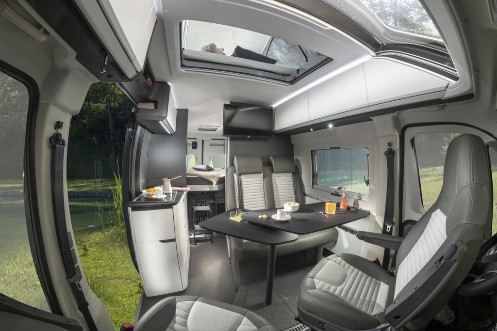 Grand Van - Adria Twins